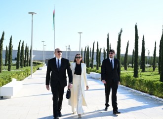 Azərbaycan Respublikasının Prezidenti İlham Əliyev, Birinci xanım Mehriban Əliyeva Bakıda Zəfər parkının açılışında iştirak ediblər