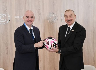Prezident İlham Əliyev FIFA-nın prezidenti ilə görüşüb