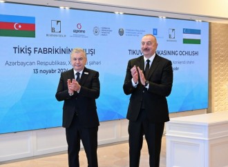 Prezident İlham Əliyevin və Prezident Şavkat Mirziyoyevin iştirakı ilə Xankəndidə tikiş fabrikinin videobağlantı vasitəsi ilə açılışı olub