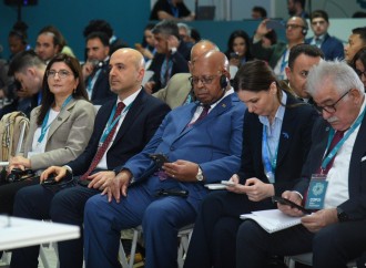 Parlament Görüşü çərçivəsində “Dəyişən iqlim şəraitində sağlamlığın və ərzaq təhlükəsizliyinin qorunması tədbirləri” mövzusunda sessiya keçirilib