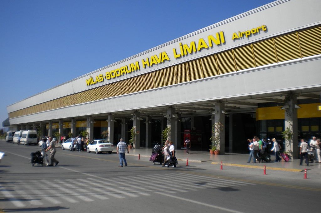Muğla Milas-Bodrum hava limanında sərnişindaşıma 4 milyon nəfəri keçib (ÖZƏL)