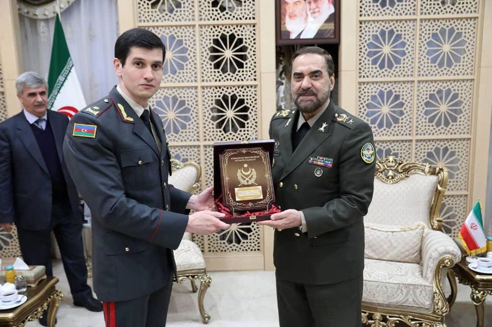 Azərbaycan və İran arasında hərbi əməkdaşlıq məsələləri müzakirə edilib