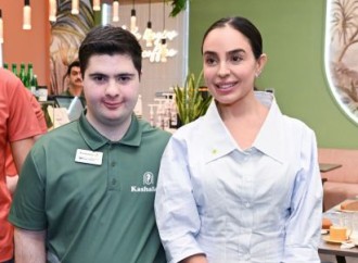 Heydər Əliyev Fondunun vitse-prezidenti Leyla Əliyeva Bakıda ilk inklüziv iaşə obyekti olan “Kaşalata” kafeni ziyarət edib