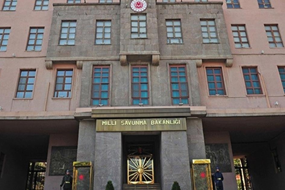 İrandan atılan raket məhv edildi - Türkiyə MN