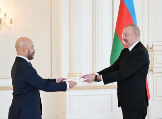 Prezident İlham Əliyev El-Salvadorun ölkəmizdə yeni təyin olunmuş səfirinin etimadnaməsini qəbul edib