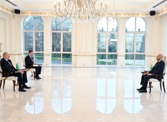 Prezident İlham Əliyev El-Salvadorun ölkəmizdə yeni təyin olunmuş səfirinin etimadnaməsini qəbul edib