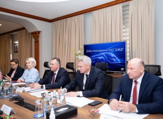Azərbaycan və Belarus arasında dəmir yolu ilə müntəzəm yükdaşımaların təşkili müzakirə edilib