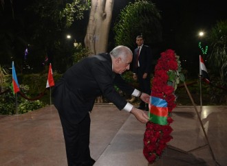 Əli Əsədov Misirdə Ümummilli Lider Heydər Əliyevin xatirəsini yad edib