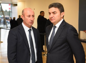 Təyyarə qəzasında həlak olan ekipaj üzvlərinin vida mərasimi keçirilir