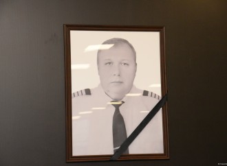 Təyyarə qəzasında həlak olan ekipaj üzvlərinin vida mərasimi keçirilir