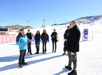 Prezident İlham Əliyev və Birinci xanım Mehriban Əliyeva Şahdağda “Lakeside” hotelində aparılmış işlərlə və “Xizək klubu” binasının tikintisi ilə tanış olublar