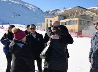 Prezident İlham Əliyev və Birinci xanım Mehriban Əliyeva Şahdağda “Lakeside” hotelində aparılmış işlərlə və “Xizək klubu” binasının tikintisi ilə tanış olublar