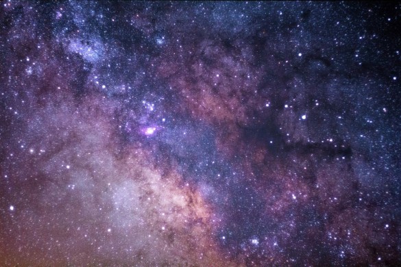 Kosmosdan gələn intensiv radiosiqnalların mənbəyi elm dünyasını təəccübləndirib
