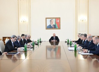 Prezident İlham Əliyev nəqliyyat məsələlərinə həsr olunmuş müşavirə keçirib