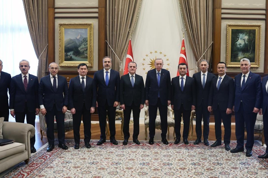 Ərdoğan Özbəkistan və Azərbaycan nazirlərini qəbul edib