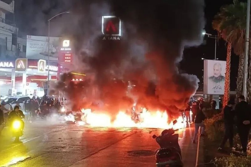 İranın Livana uçuşlarına qadağa müddəti uzadılıb