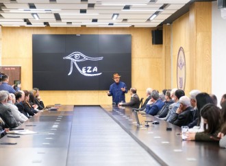 Gənclərlə “Reza Deqatinin gözündə Xocalı Soyqırımı” adlı görüş keçirilib