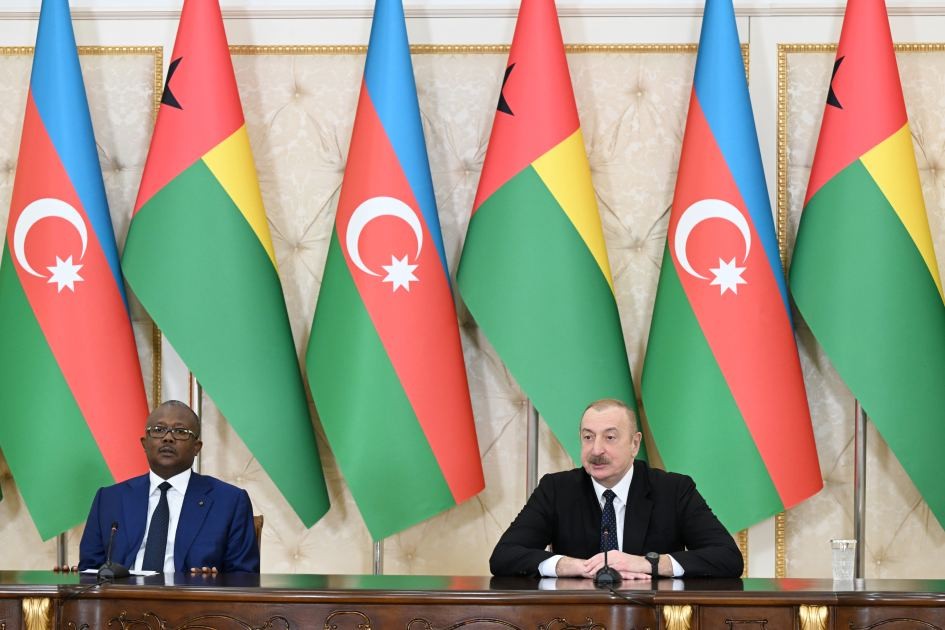 Prezident İlham Əliyev və Qvineya-Bisau Prezidenti Umaru Sisoku Embalo mətbuata bəyanatlarla çıxış ediblər