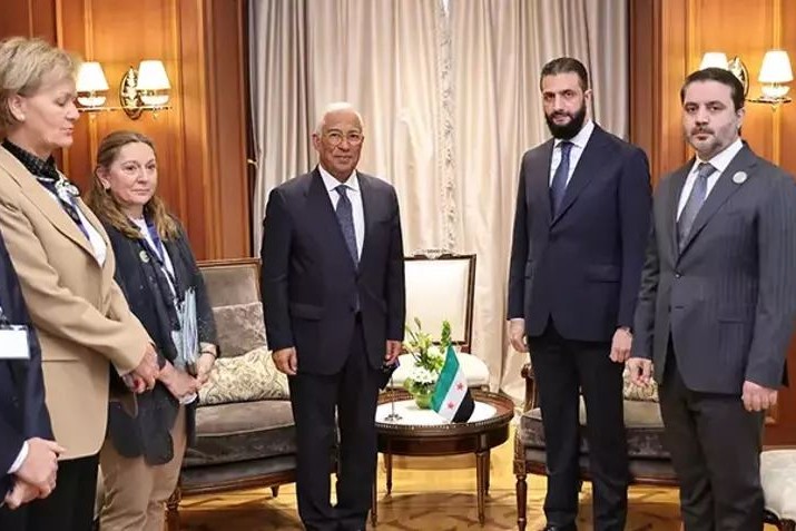 Əhməd Şaraa Qahirədə Ərəb Liqası Sammitində iştirak edir