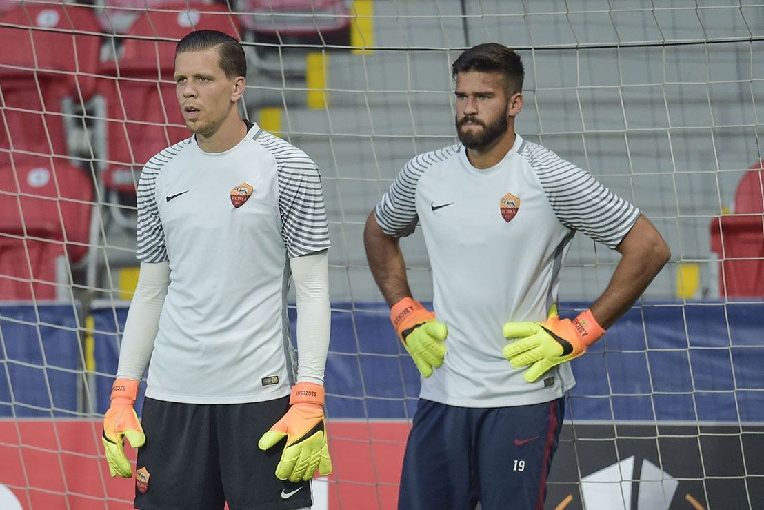 Szczesny və Alisson Komandalarını Xilas Etdi