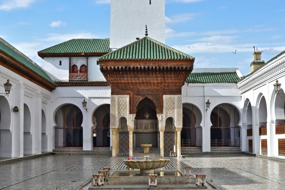 Fatimə əl-Fihri və Əl-Qaraviyyin Universiteti