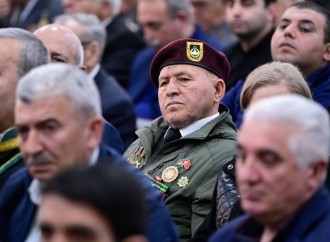 Azərbaycan hərbçilərinə qarşı döyüşdüyümə görə ordenlə təltif olunmuşam - David İşxanyan