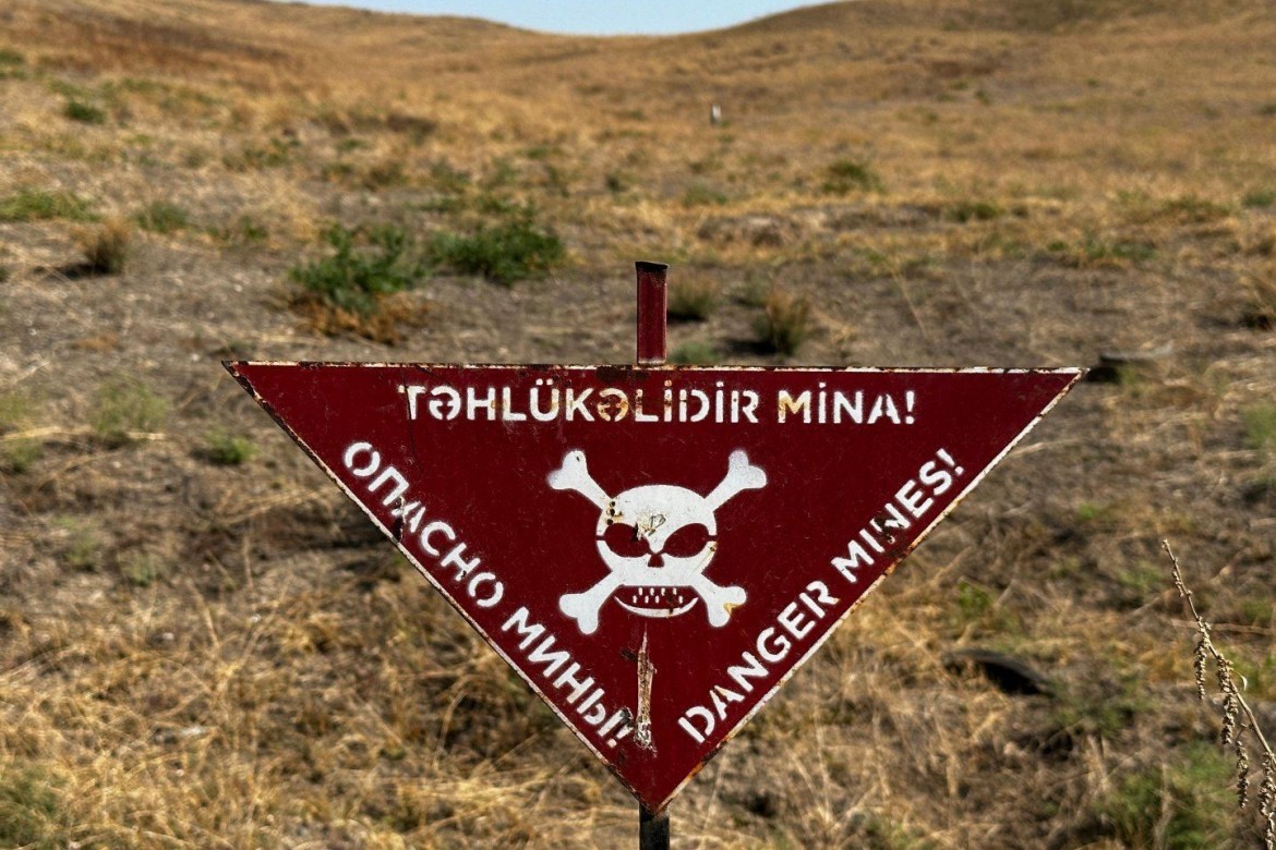 Qazaxın azad olunmuş kəndlərində aşkarlanan minaların sayı açıqlanıb