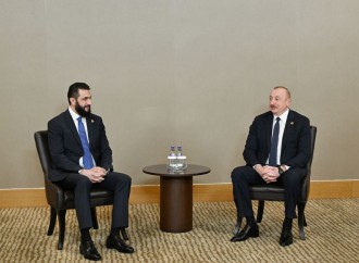 Prezident İlham Əliyevin Antalyada Suriyanın keçid dövrü Prezidenti ilə görüşü olub