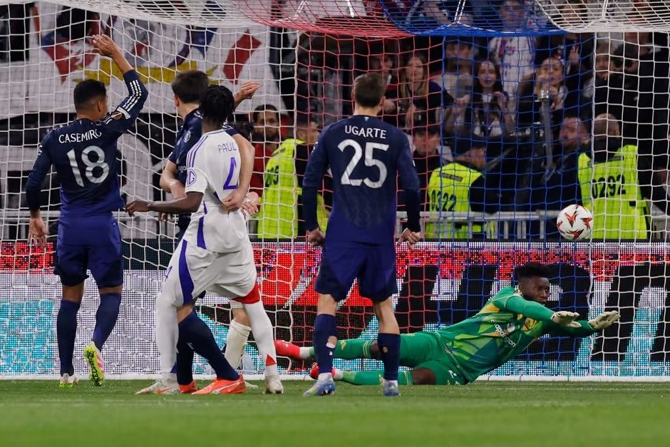 UEFA Avropa Liqasında yarımfinalçılar bəlli olub