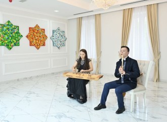 Heydər Əliyev Fondunun vitse-prezidenti Leyla Əliyeva və Bakı Media Mərkəzinin rəhbəri Arzu Əliyeva Türk Mədəniyyəti və İrsi Fondunu ziyarət ediblər