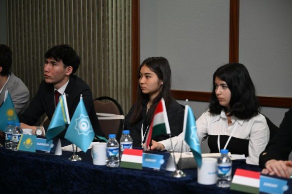 Türk dünyası gəncləri Ankara konfransında görüşüb