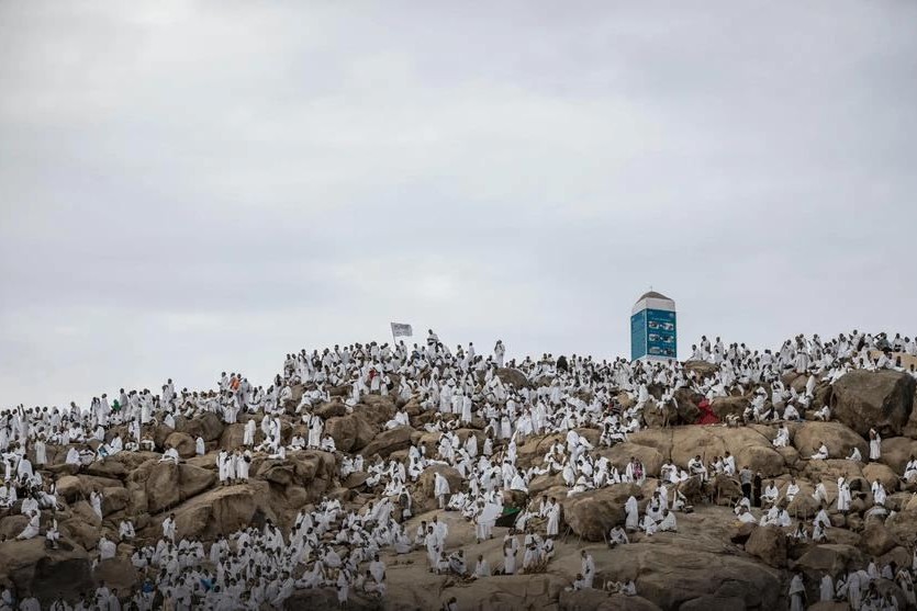 Arafat zəvvarları qarşılamağa hazırlaşır