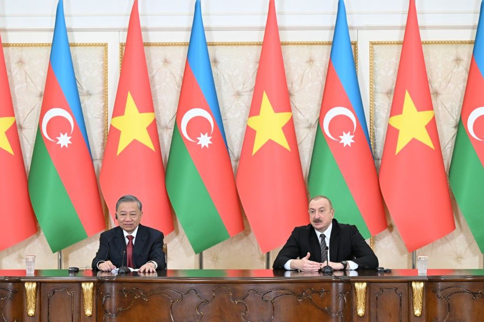 Prezident İlham Əliyev və Vyetnam Kommunist Partiyasının Mərkəzi Komitəsinin Baş katibi mətbuata bəyanatlarla çıxış ediblər