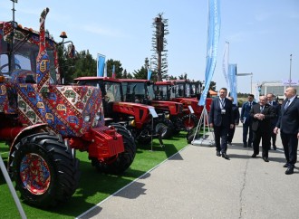 Prezident İlham Əliyev “InterFood Azerbaijan” və “Caspian Agro” sərgiləri ilə tanış olub