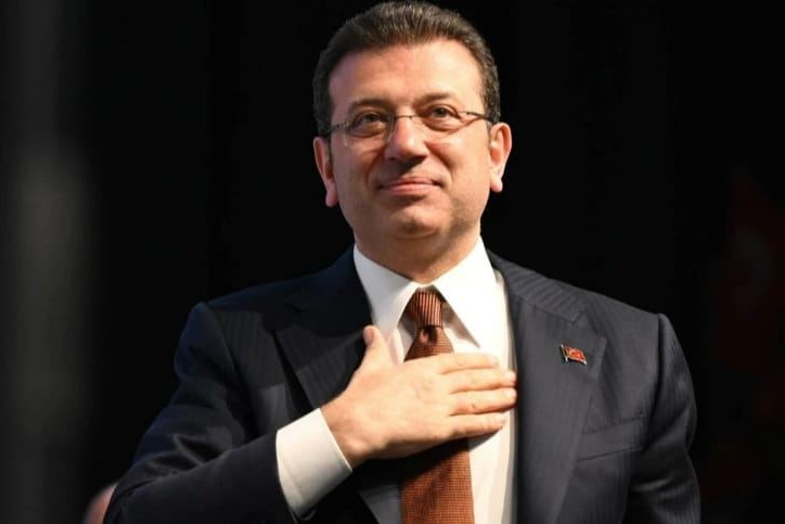 İmamoğlunun vəkili Trabzonda rüşvət ittihamı ilə saxlanılıb