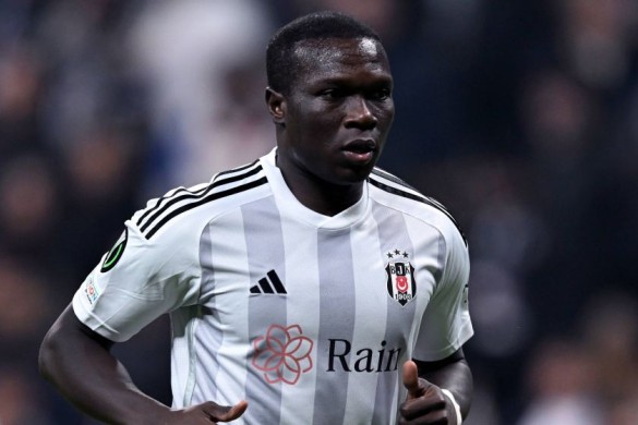 Abubakar Netçiyə transfer olub