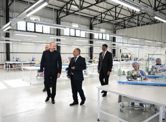 Prezident İlham Əliyev “LATIFA” Laçın tikiş fabrikinin açılışında iştirak edib