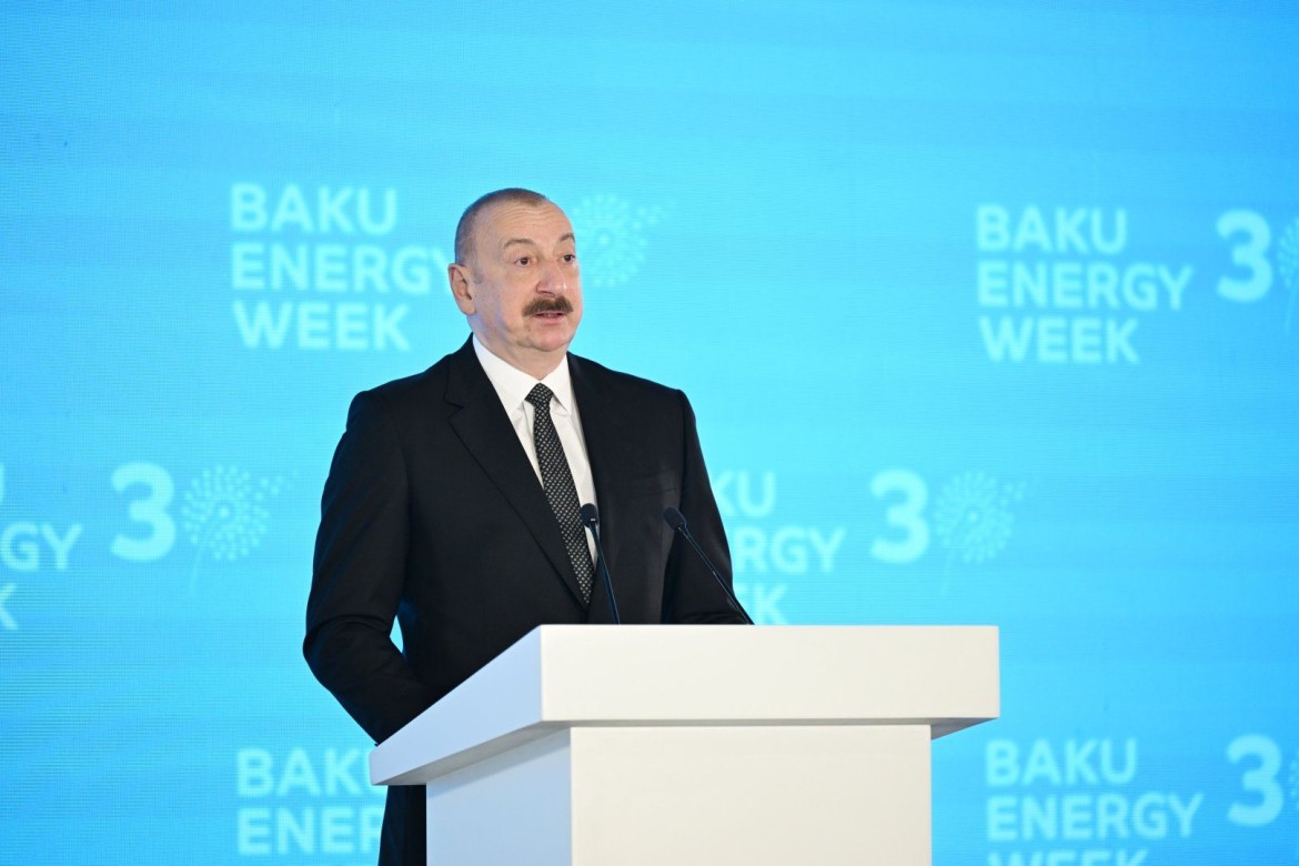 Prezident İlham Əliyev: “Əsrin müqaviləsi” regionda geosiyasi və geoiqtisadi vəziyyəti dəyişdirdi