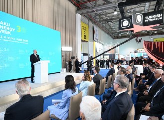Prezident İlham Əliyev 30-cu “Caspian Oil and Gas”, 13-cü “Caspian Power” və 30-cu “Baku Energy Forum”un rəsmi açılış mərasimində çıxış edib