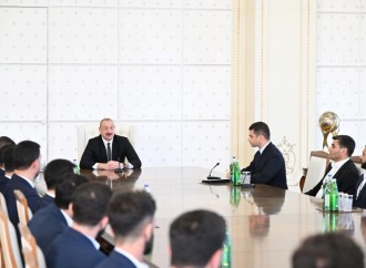 Prezident İlham Əliyev minifutbol üzrə dünya çempionatının qalibi olan Azərbaycan milli komandasının üzvlərini qəbul edib