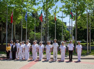 NATO-a məxsus mərkəzdə Azərbaycan bayrağı qaldırılıb