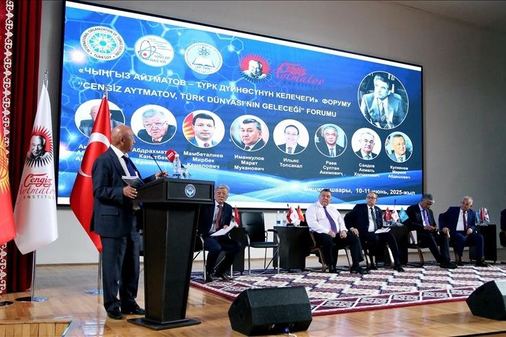 Qırğızıstanda “Çingiz Aytmatov Türk Dünyasının Gələcəyi” Forumu Keçirilib