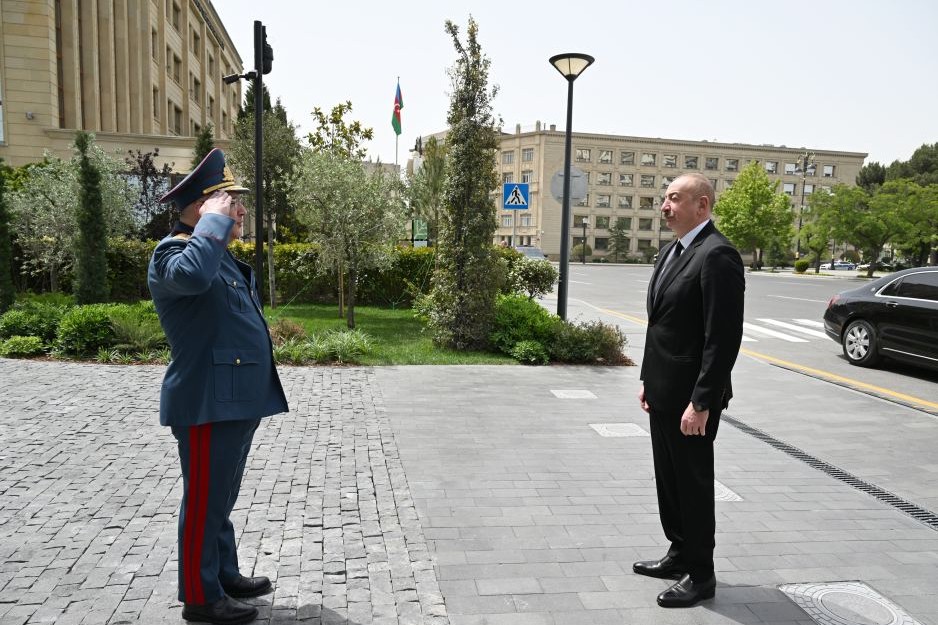 Prezident İlham Əliyev Dövlət Gömrük Komitəsinin yeni inzibati binasının açılışında iştirak edib