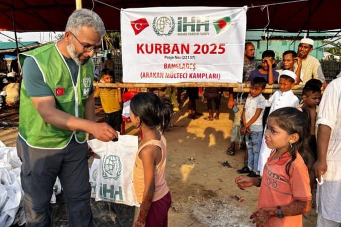 İHH Qurban Bayramı çərçivəsində 60 ölkəyə qurban paylayıb