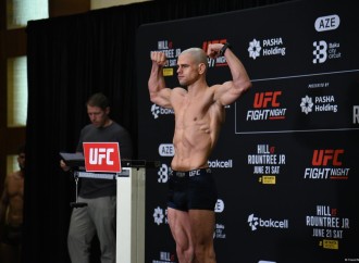 Bakıda "UFC Fight Night" iştirakçılarının rəsmi çəki mərasimi keçirilib
