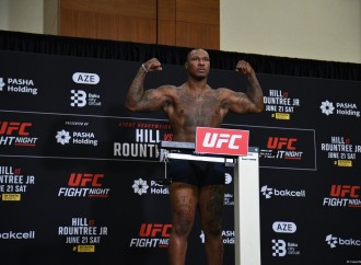 Bakıda "UFC Fight Night" iştirakçılarının rəsmi çəki mərasimi keçirilib