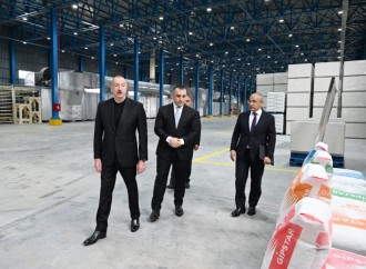 Prezident İlham Əliyev Goranboyda tikinti materialları istehsalı müəssisəsinin açılışında iştirak edib
