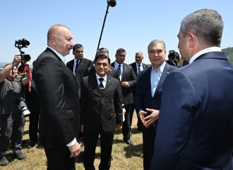 Prezident İlham Əliyev Qurbanqulu Berdiməhəmmədova Cıdır düzündə “Dostluq” adlı Qarabağ atı hədiyyə edib