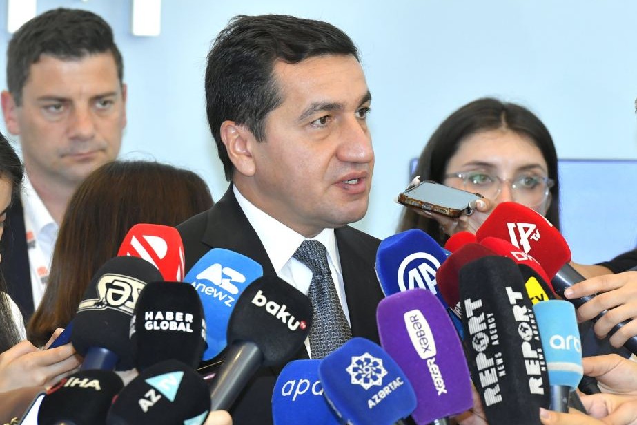 Zəngəzur dəhlizinin açılması Azərbaycan və Çin arasında əlaqələrin inkişafı üçün əlavə imkanlar yaradacaq - Hikmət Hacıyev