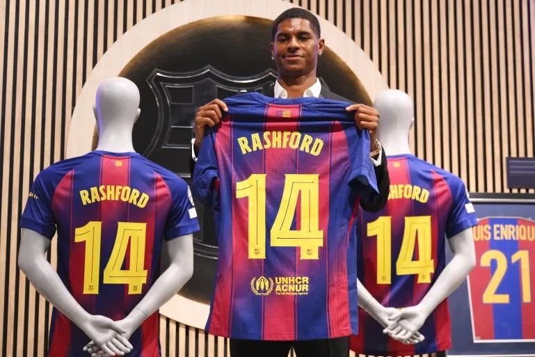Reşford 36 ildən sonra Barselonanın ilk ingilis futbolçusu olub